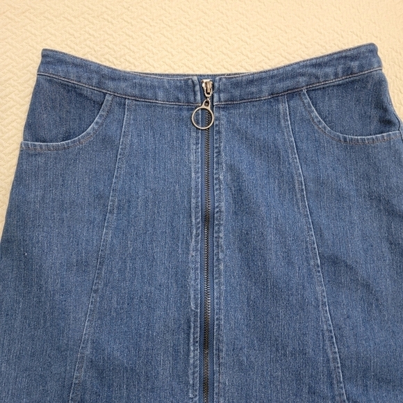 Dreamers Denim Skirt Zipper Front Mini Skirt with Pockets Size Small - Picture 2 of 11